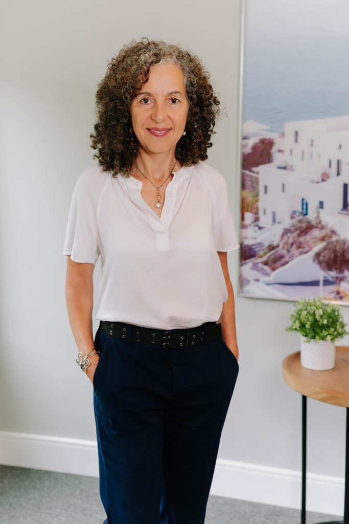 Esther Doucette, MSW, RSW | Resiliency Clinic Ottawa